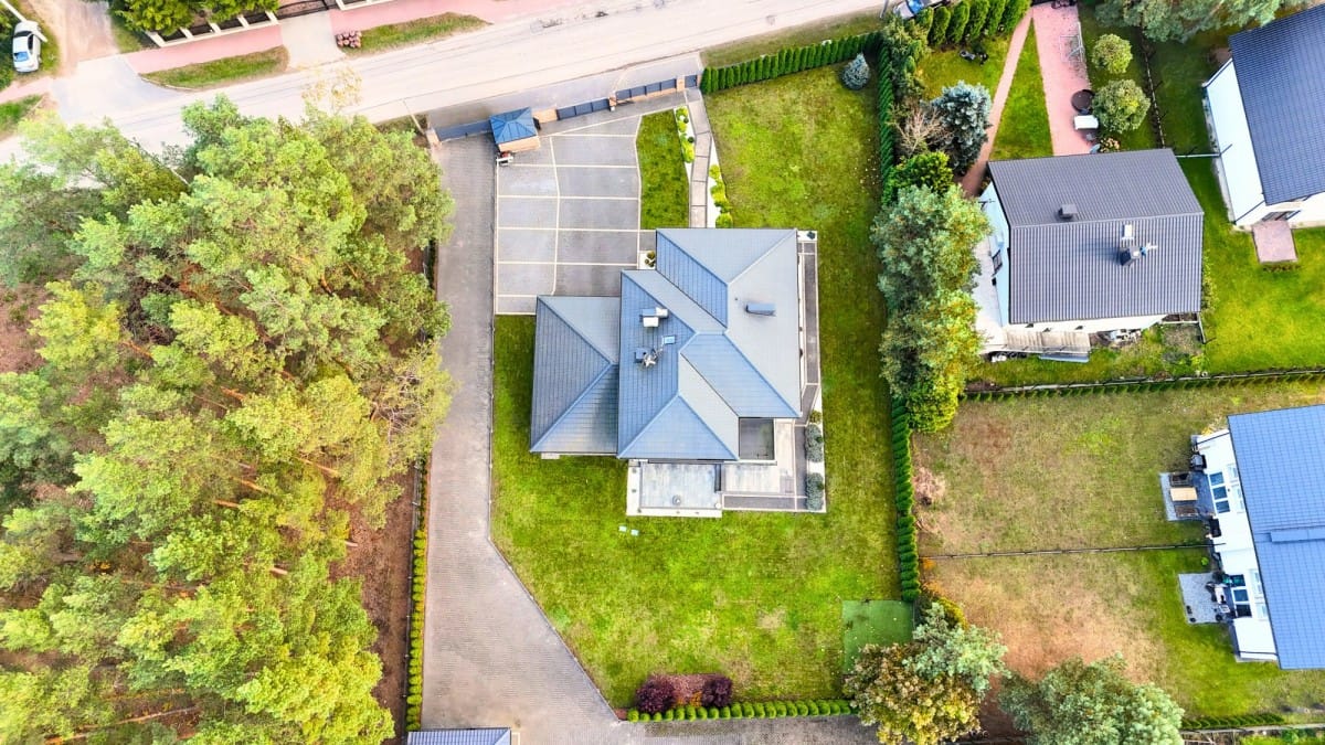 Dom 6 pokojowe na Sprzedaż