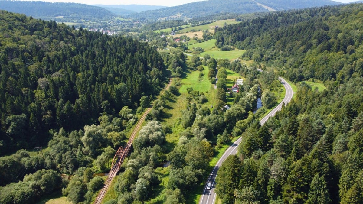 Działka  pokojowe na Sprzedaż