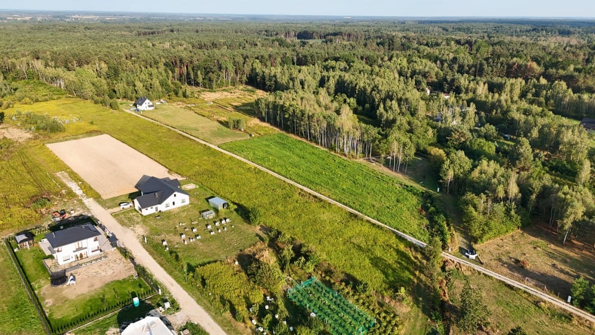 Działka  pokojowe na Sprzedaż