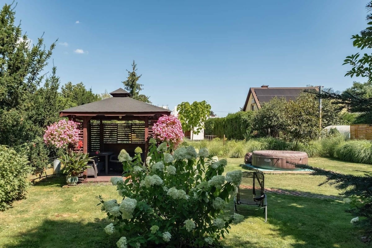 Dom 5 pokojowe na Sprzedaż