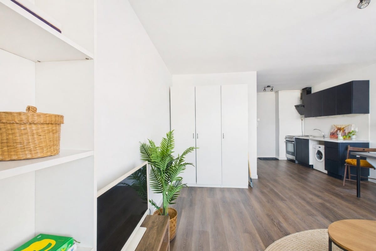 Mieszkanie 1 pokojowe na Sprzedaż