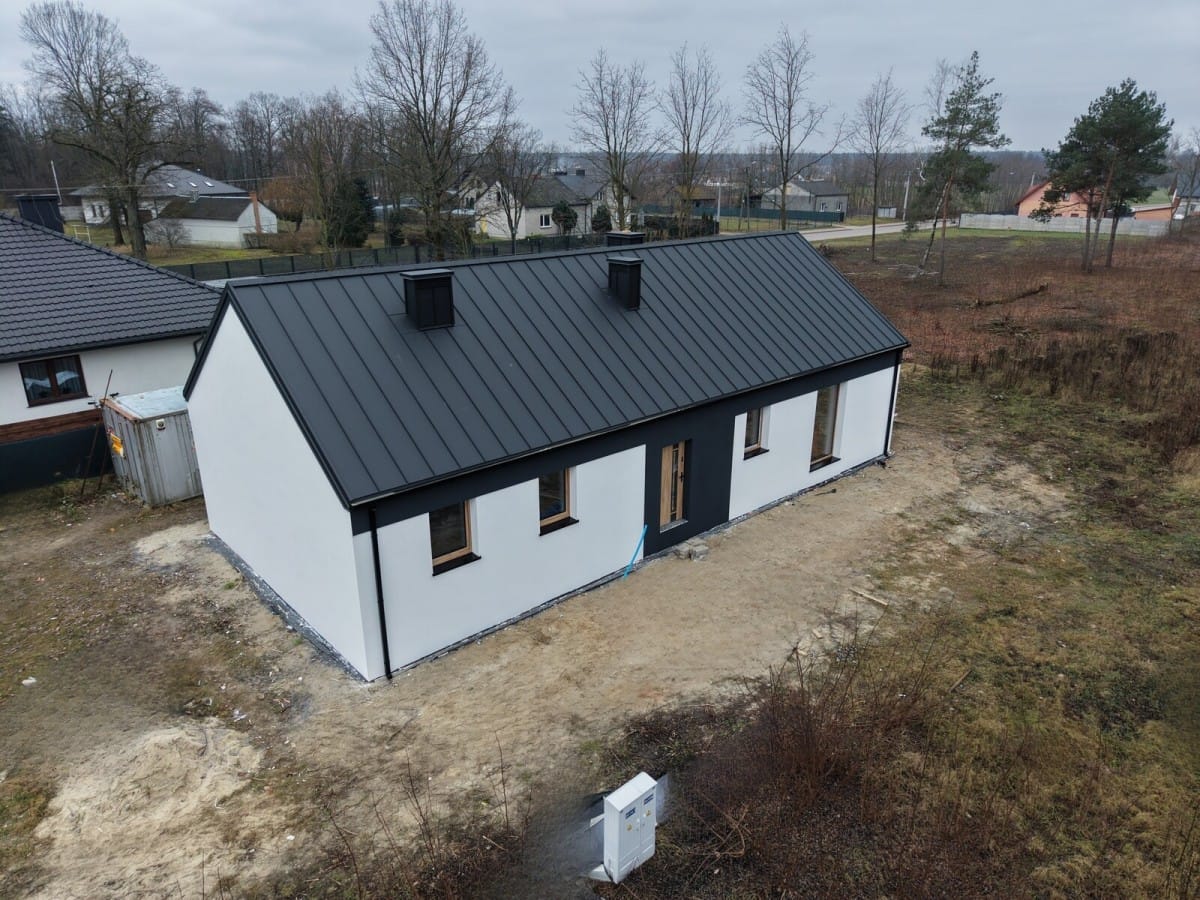 Dom 4 pokojowe na Sprzedaż