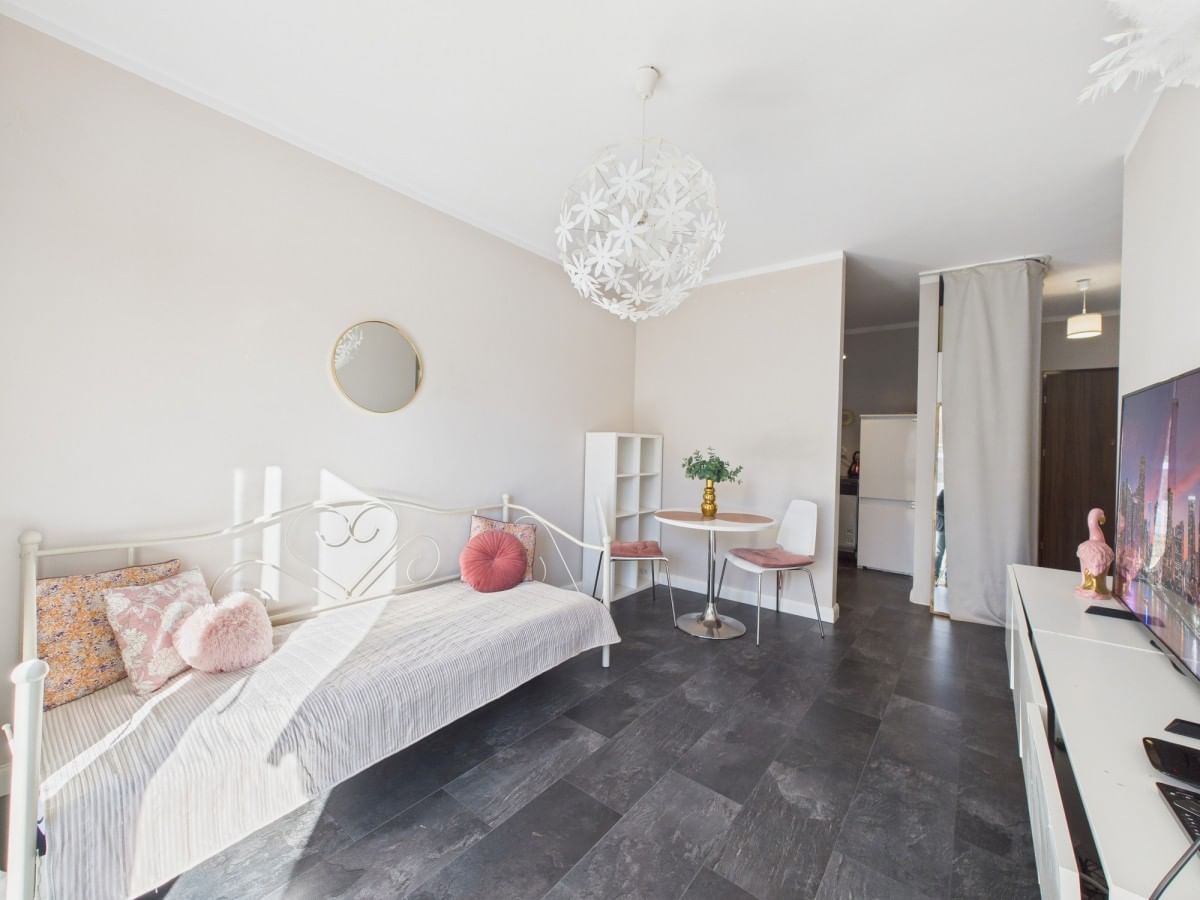 Mieszkanie 2 pokojowe na Sprzedaż