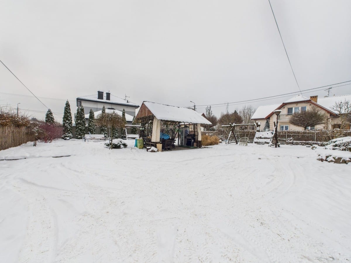 Dom 6 pokojowe na Sprzedaż