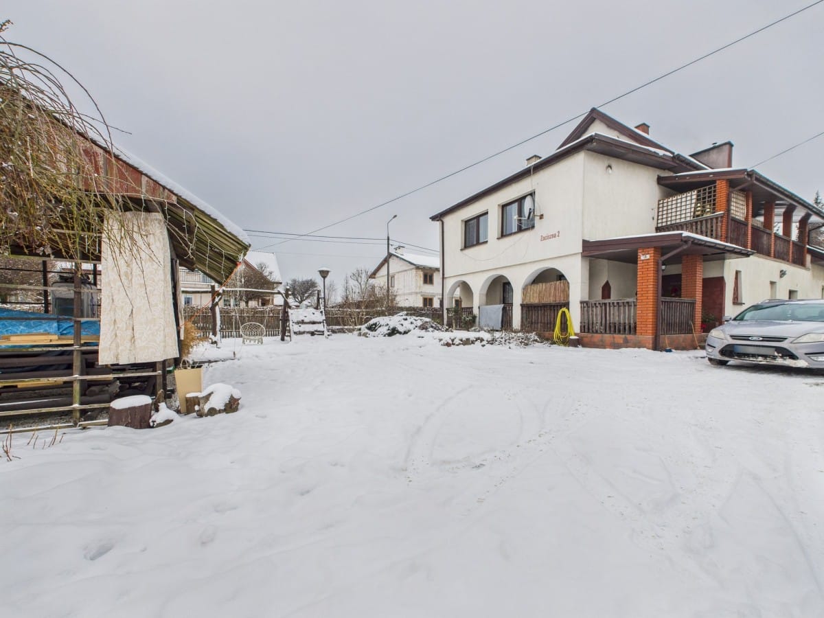 Dom 6 pokojowe na Sprzedaż