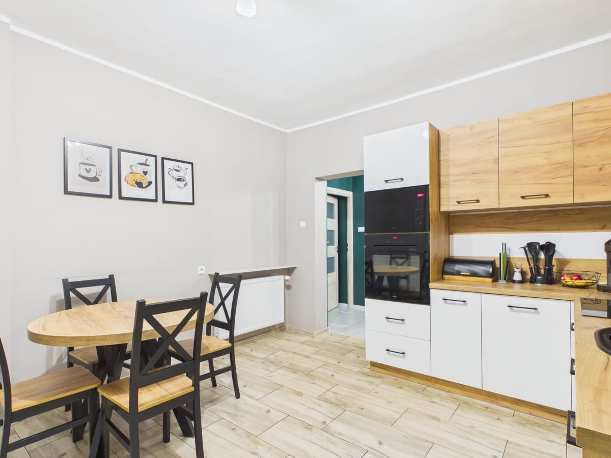 Dom 3 pokojowe na Sprzedaż