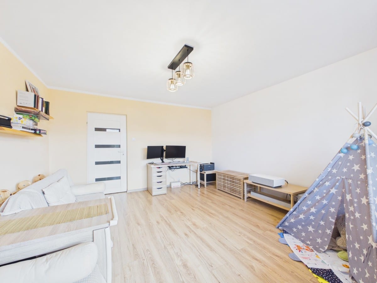 Mieszkanie 3 pokojowe na Sprzedaż