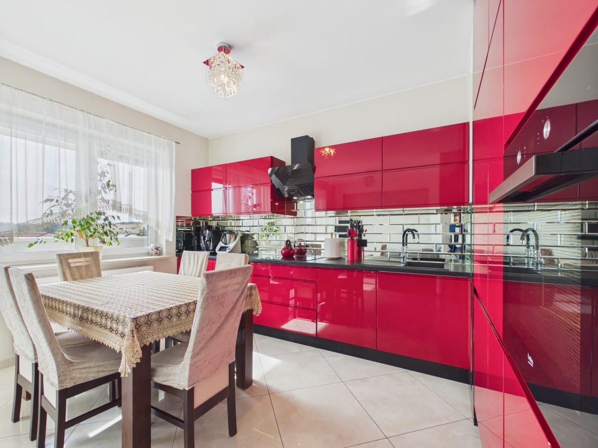 Mieszkanie 3 pokojowe na Sprzedaż