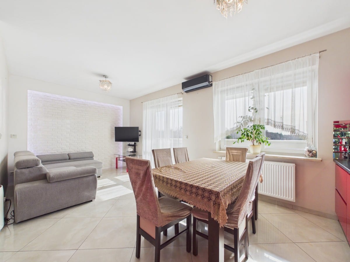 Mieszkanie 3 pokojowe na Sprzedaż