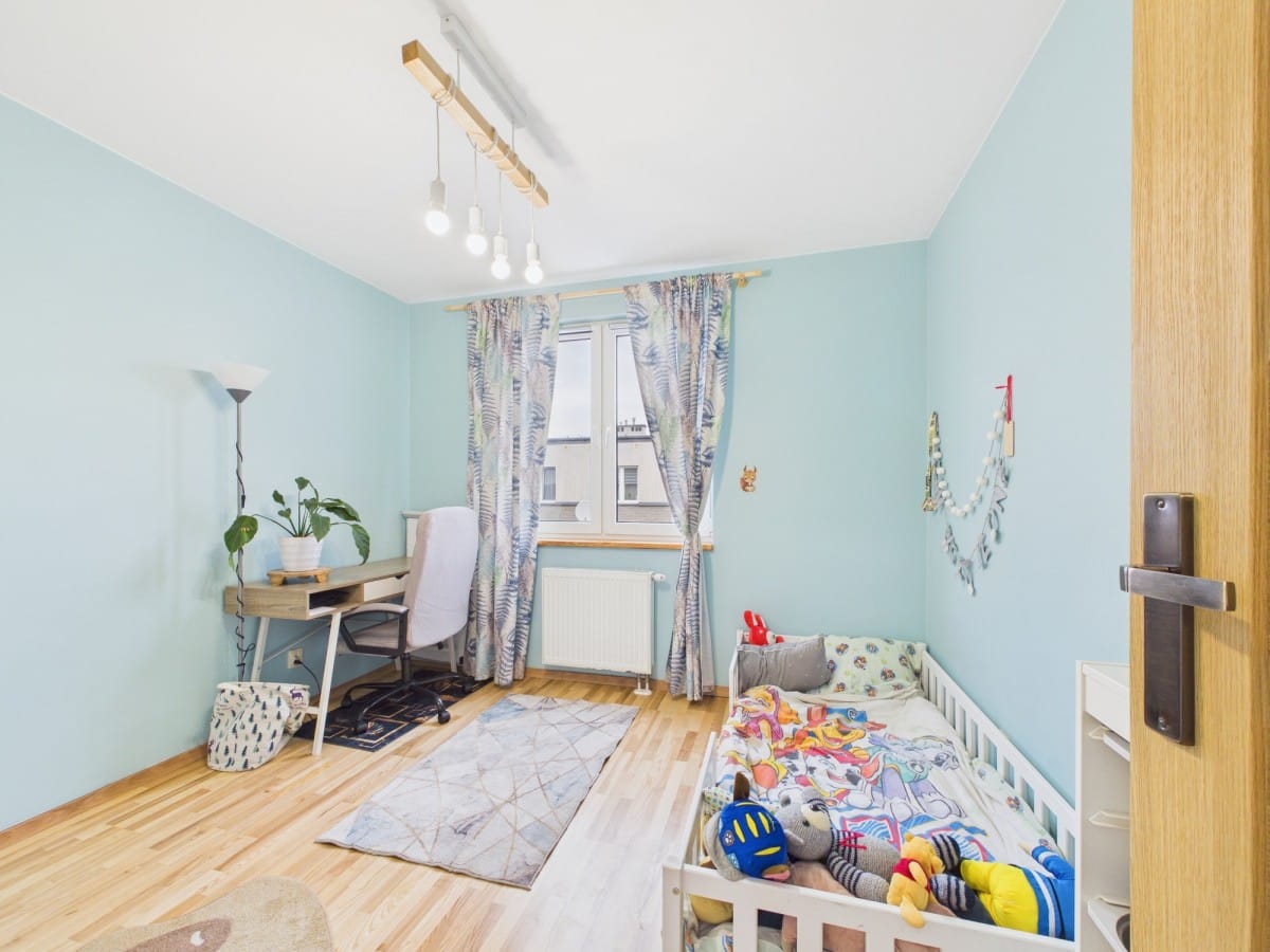 Dom  pokojowe na Sprzedaż