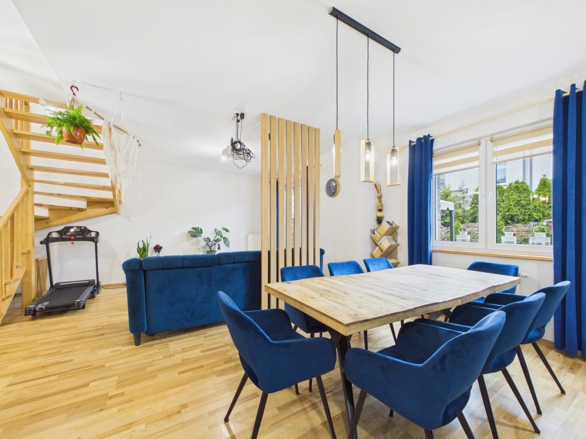 Dom  pokojowe na Sprzedaż