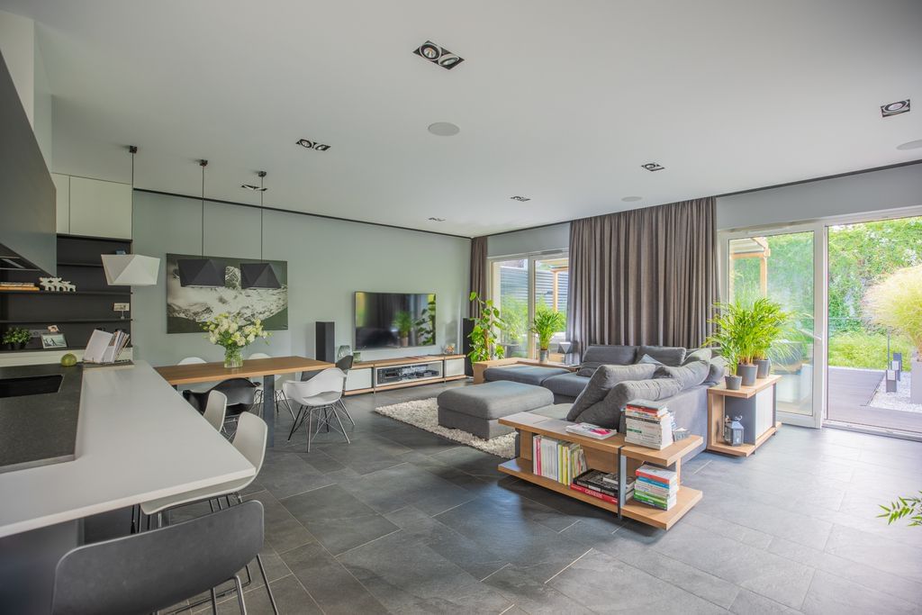 Mieszkanie 4 pokojowe na Sprzedaż