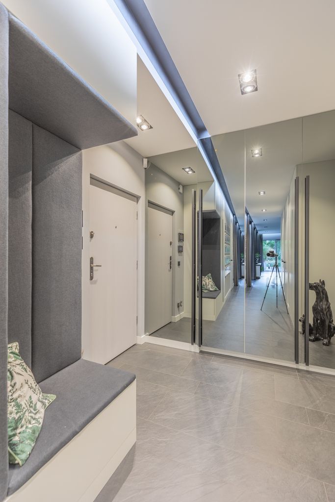 Mieszkanie 4 pokojowe na Sprzedaż