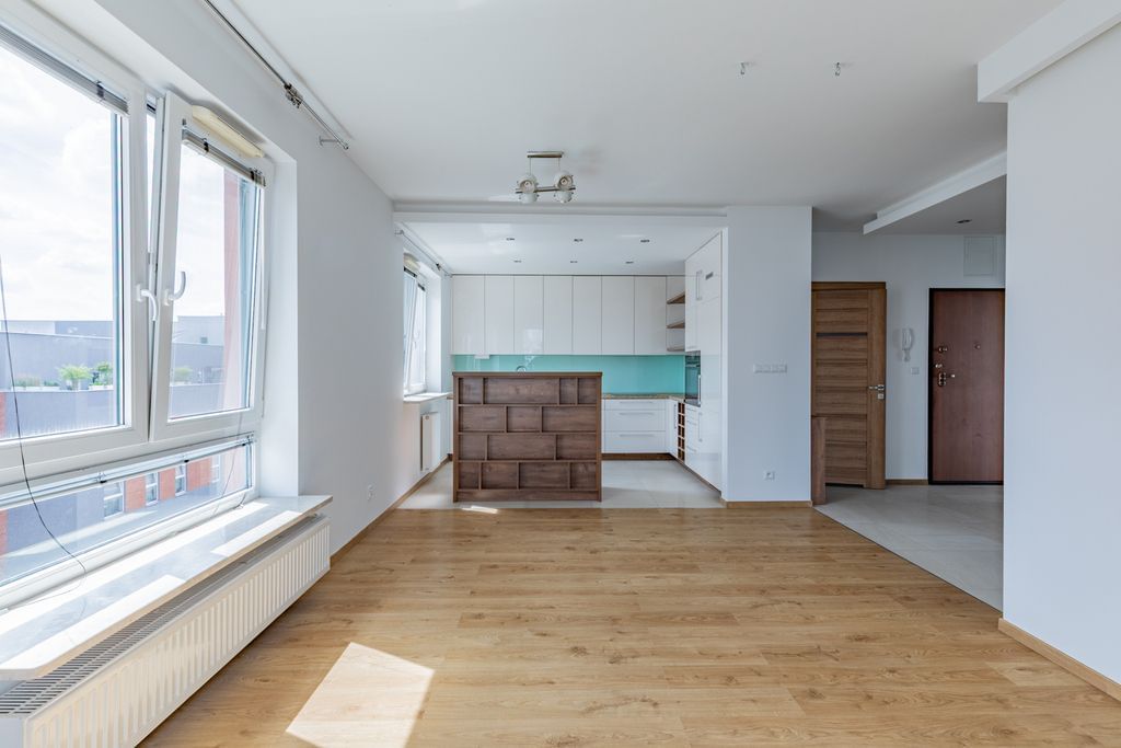 Mieszkanie 3 pokojowe na Sprzedaż