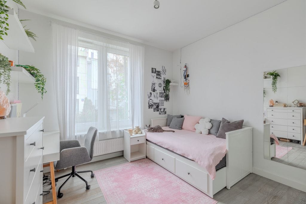 Mieszkanie 4 pokojowe na Sprzedaż