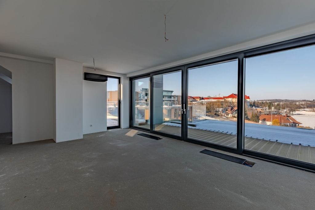 Mieszkanie 4 pokojowe na Sprzedaż