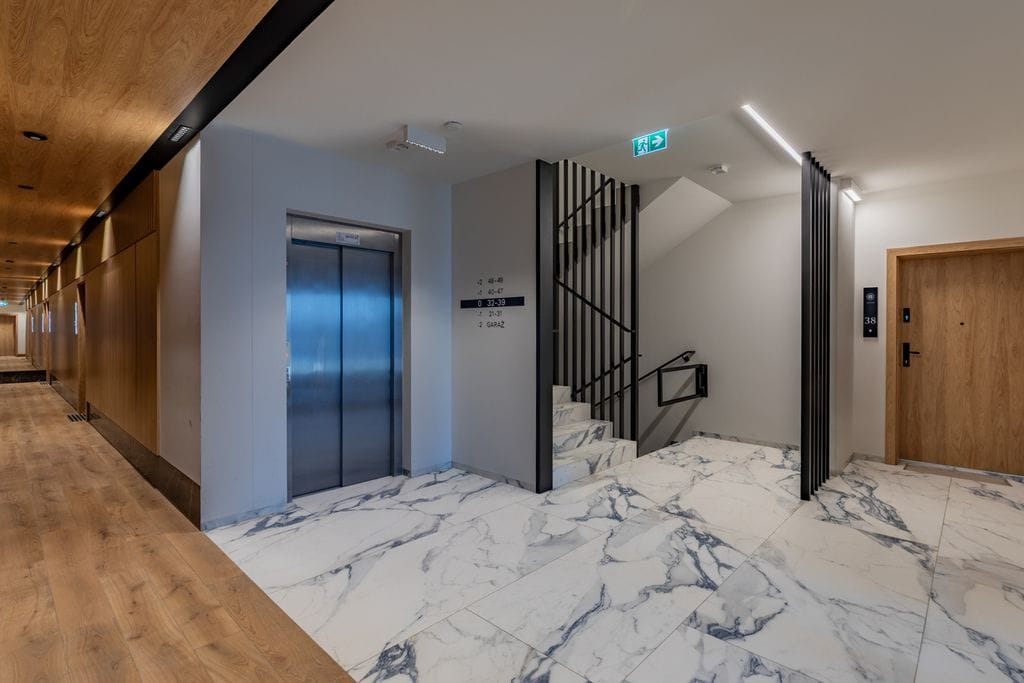 Mieszkanie 4 pokojowe na Sprzedaż