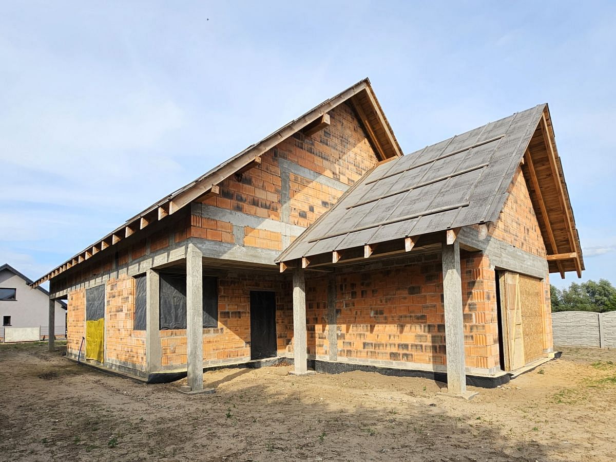 Dom 5 pokojowe na Sprzedaż
