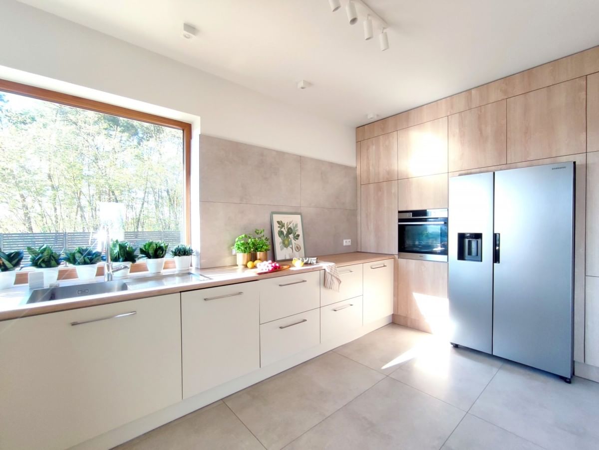 Dom 4 pokojowe na Sprzedaż