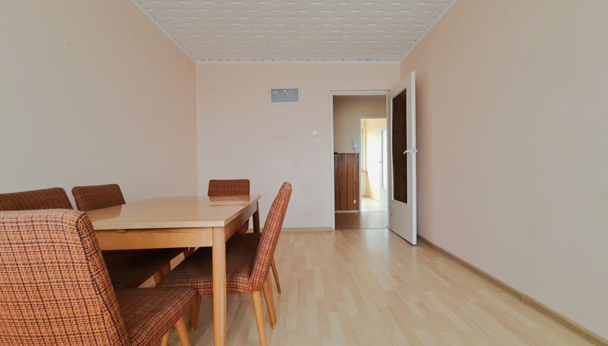 Mieszkanie 3 pokojowe na Sprzedaż