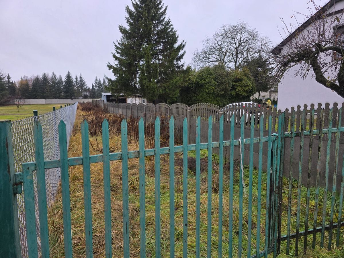 Działka  pokojowe na Sprzedaż