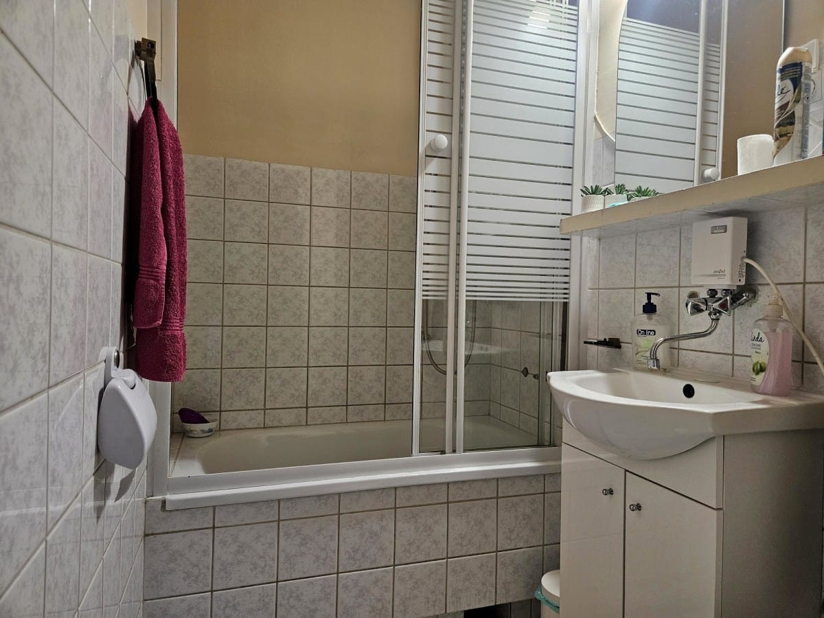 Lokal użytkowy  pokojowe na Sprzedaż