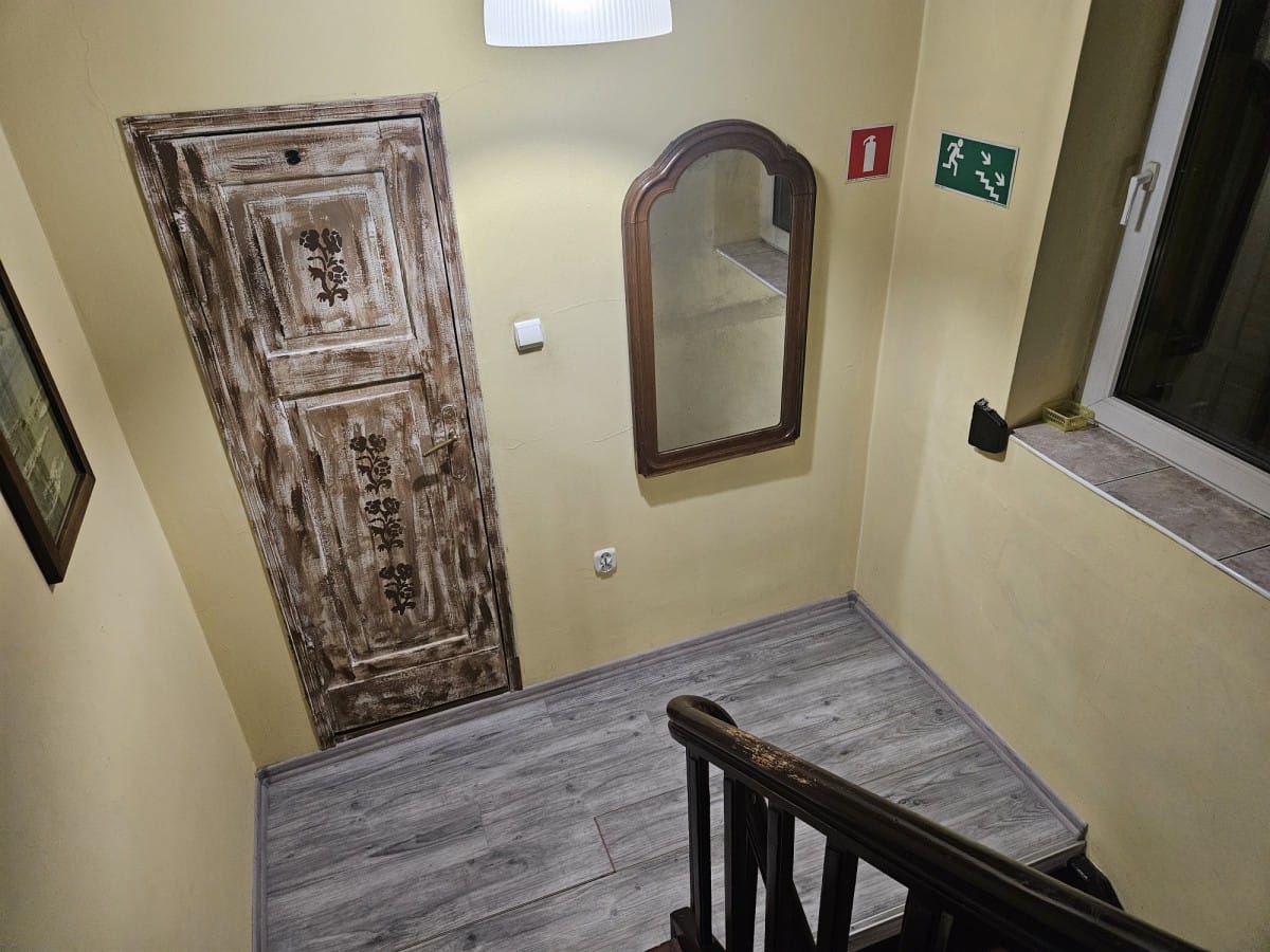 Lokal użytkowy  pokojowe na Sprzedaż