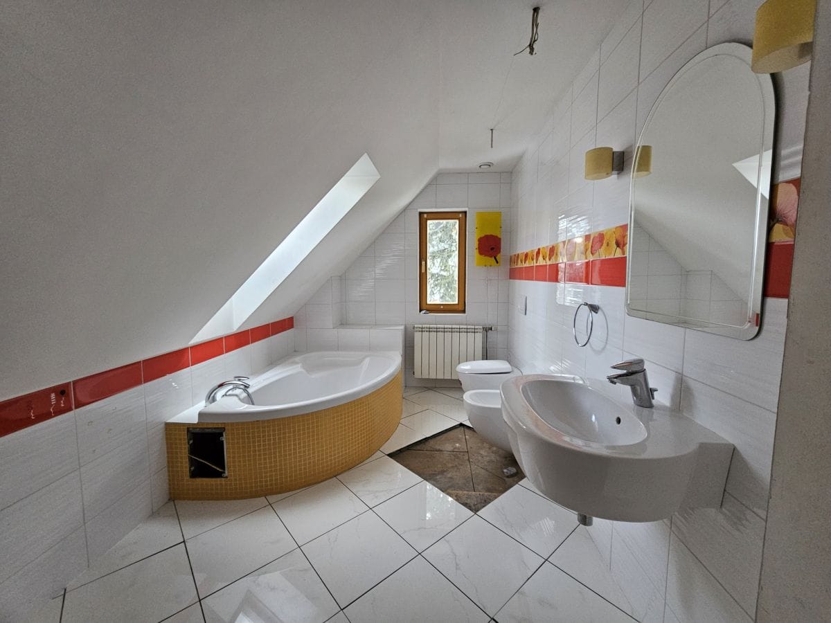 Dom 3 pokojowe na Sprzedaż