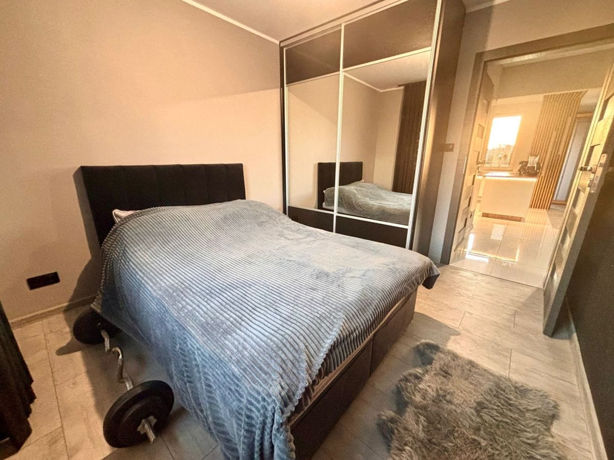 Mieszkanie 3 pokojowe na Sprzedaż