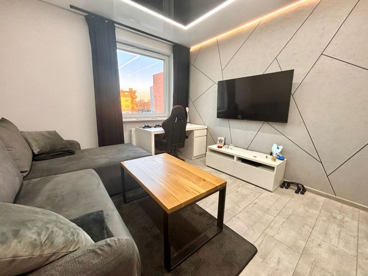 Mieszkanie 3 pokojowe na Sprzedaż