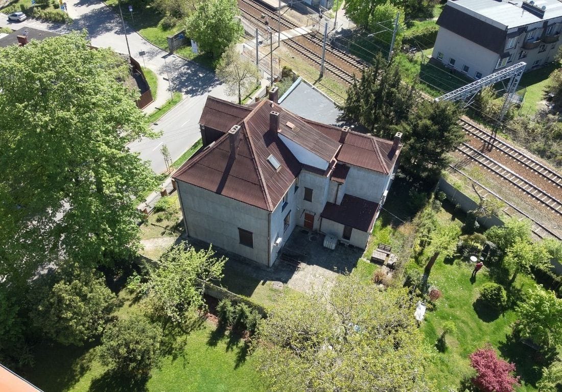 Lokal użytkowy  pokojowe na Sprzedaż