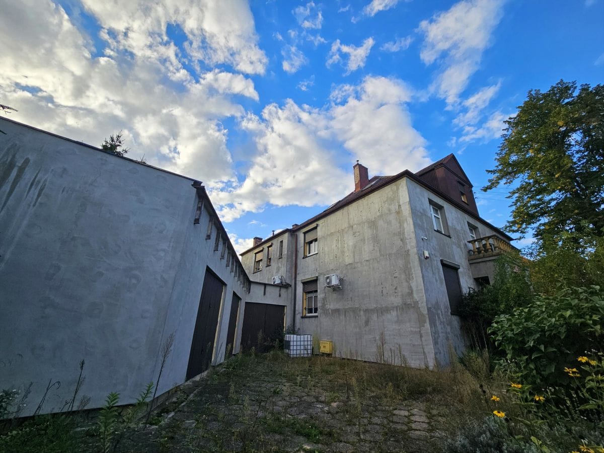 Lokal użytkowy  pokojowe na Sprzedaż