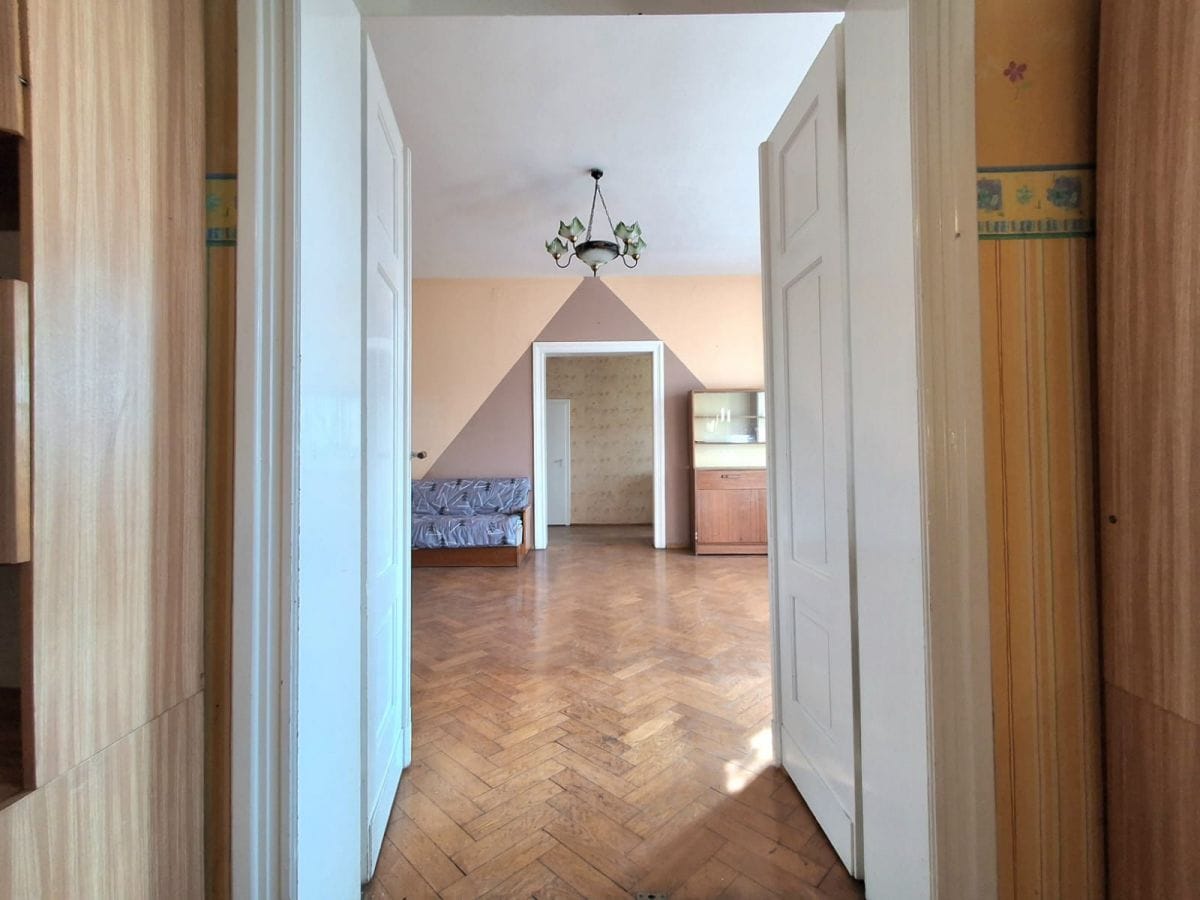 Mieszkanie 4 pokojowe na Sprzedaż