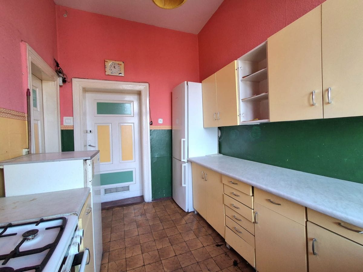 Mieszkanie 4 pokojowe na Sprzedaż