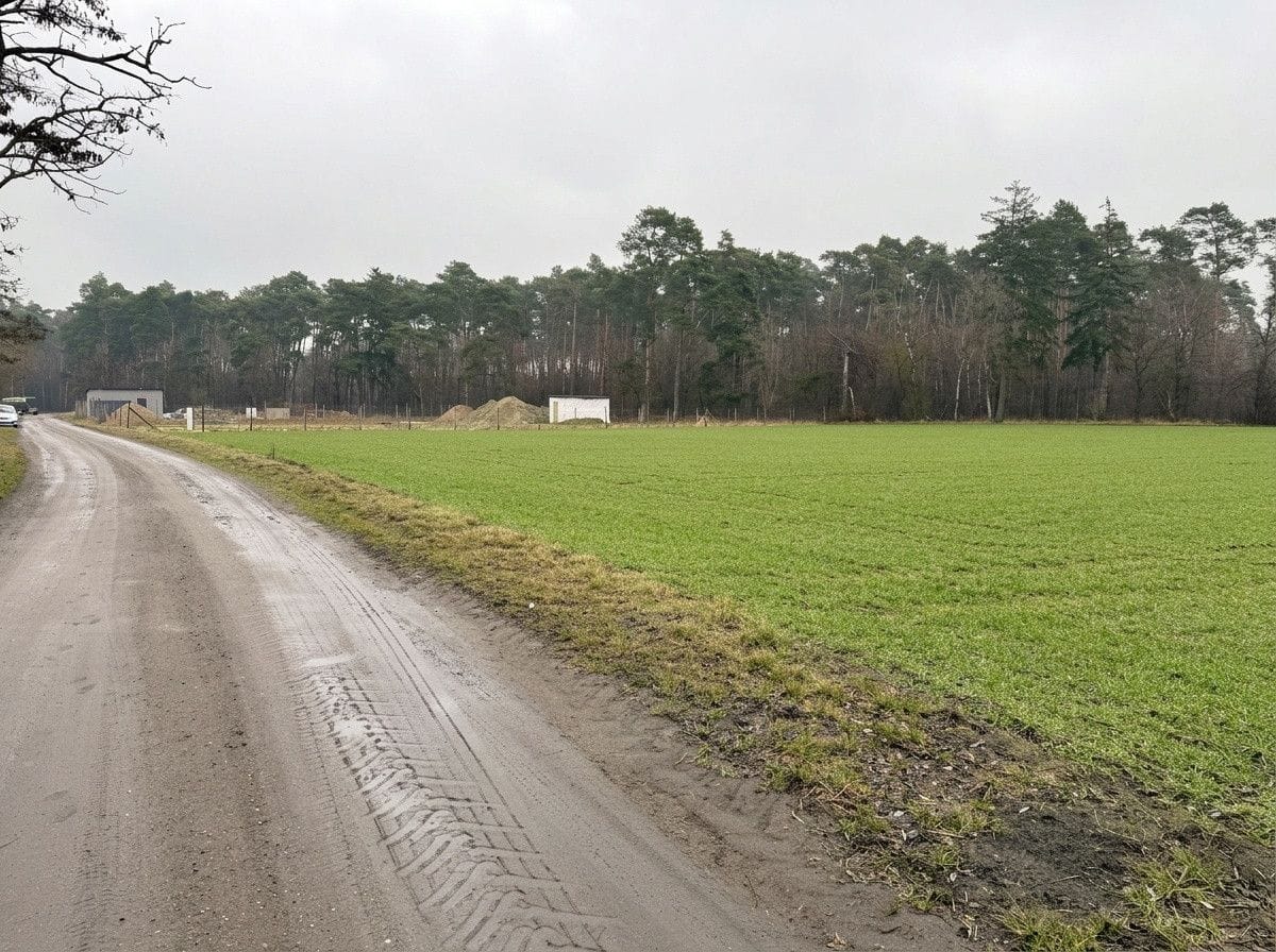 Działka  pokojowe na Sprzedaż