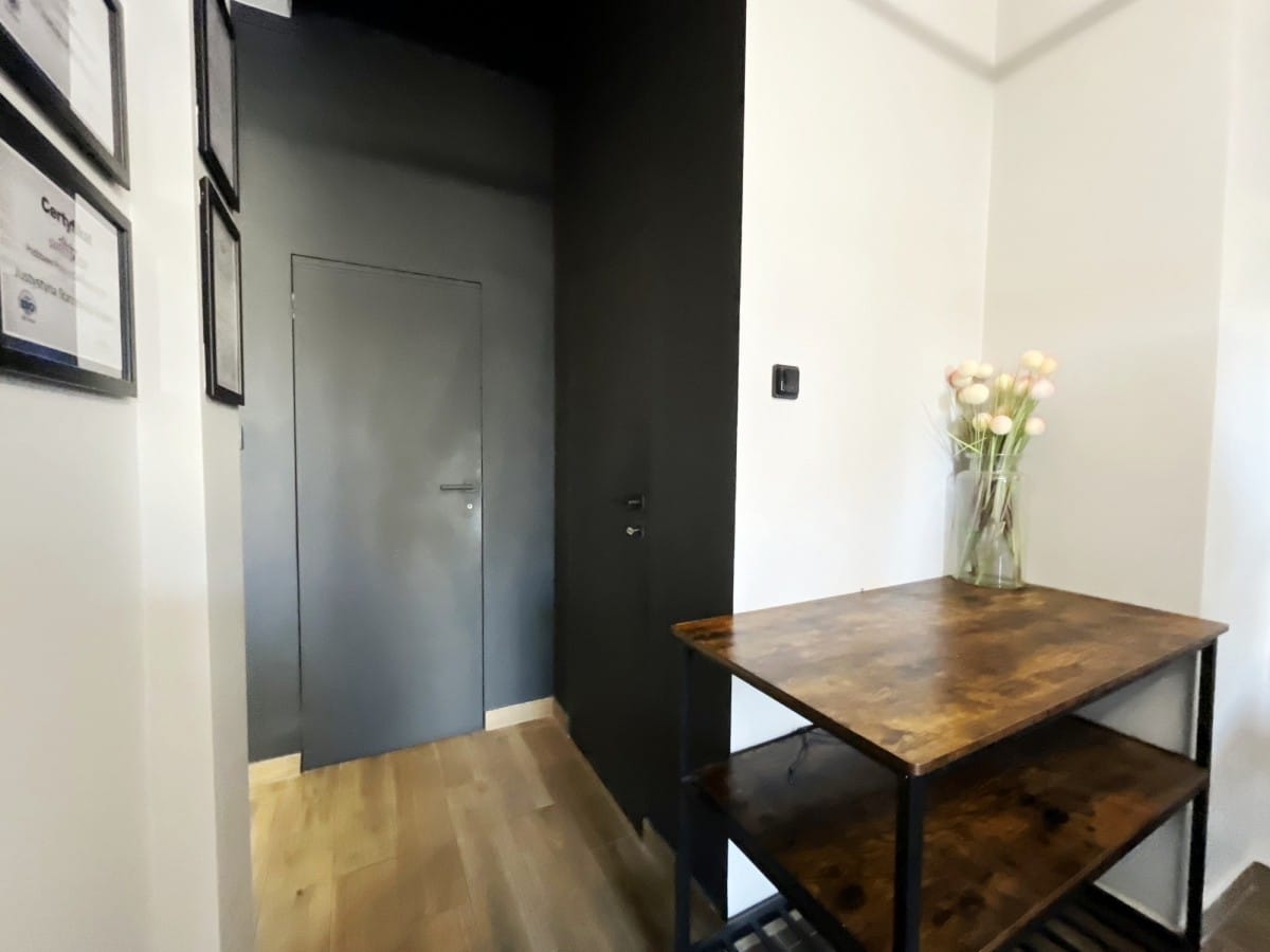 Lokal użytkowy  pokojowe na Sprzedaż