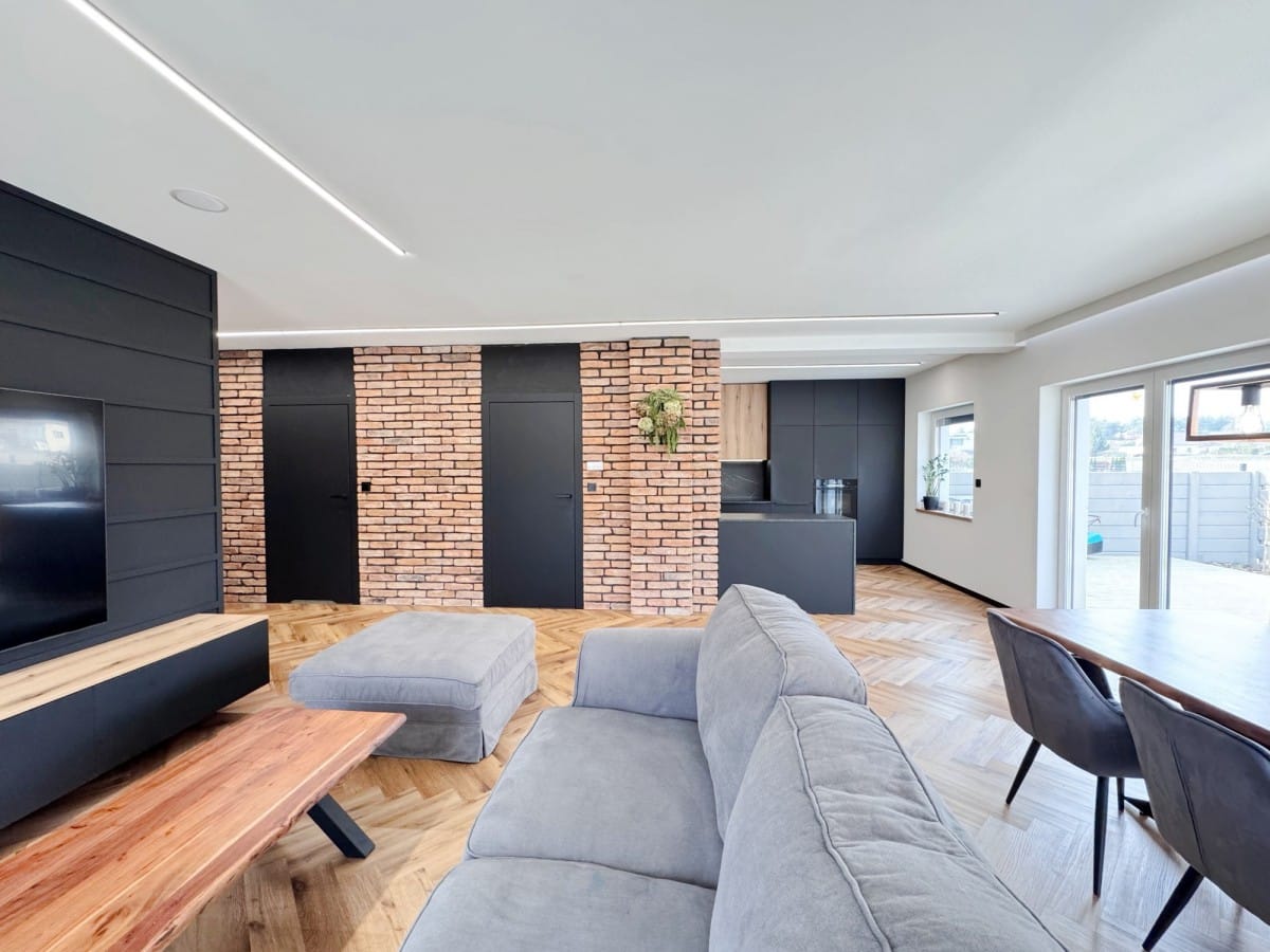 Dom 4 pokojowe na Sprzedaż