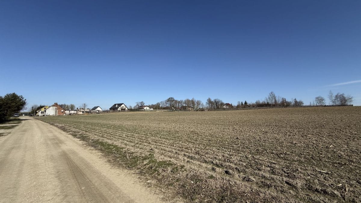 Działka  pokojowe na Sprzedaż