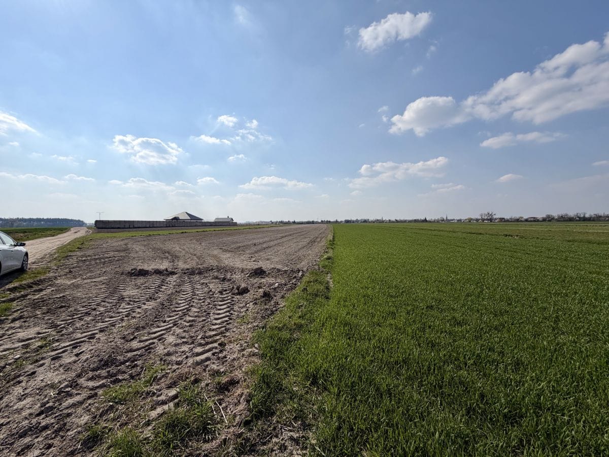 Działka  pokojowe na Sprzedaż