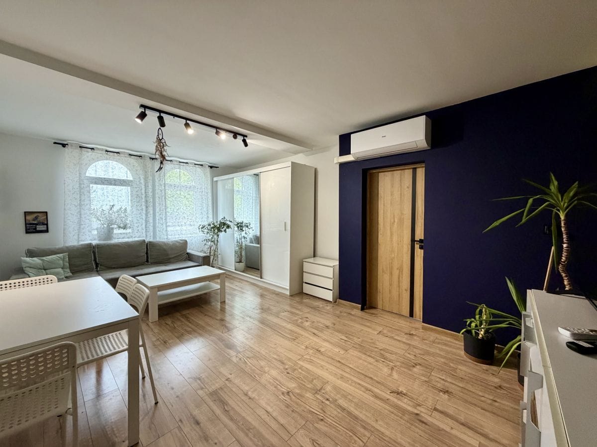 Mieszkanie 4 pokojowe na Sprzedaż