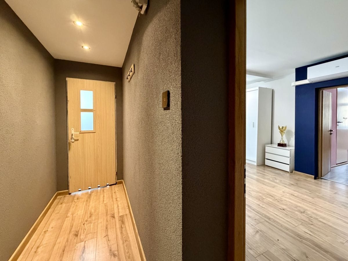 Mieszkanie 4 pokojowe na Sprzedaż