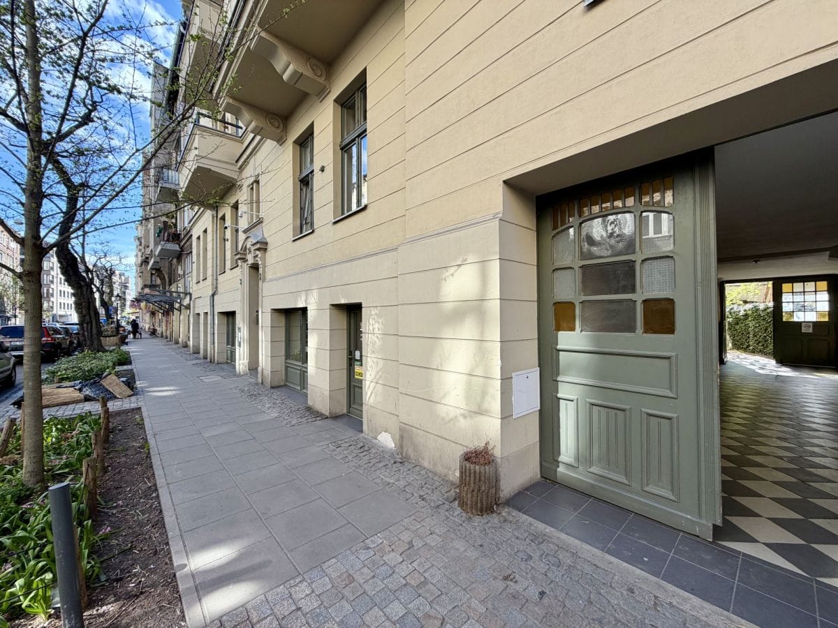 Lokal użytkowy  pokojowe na Sprzedaż