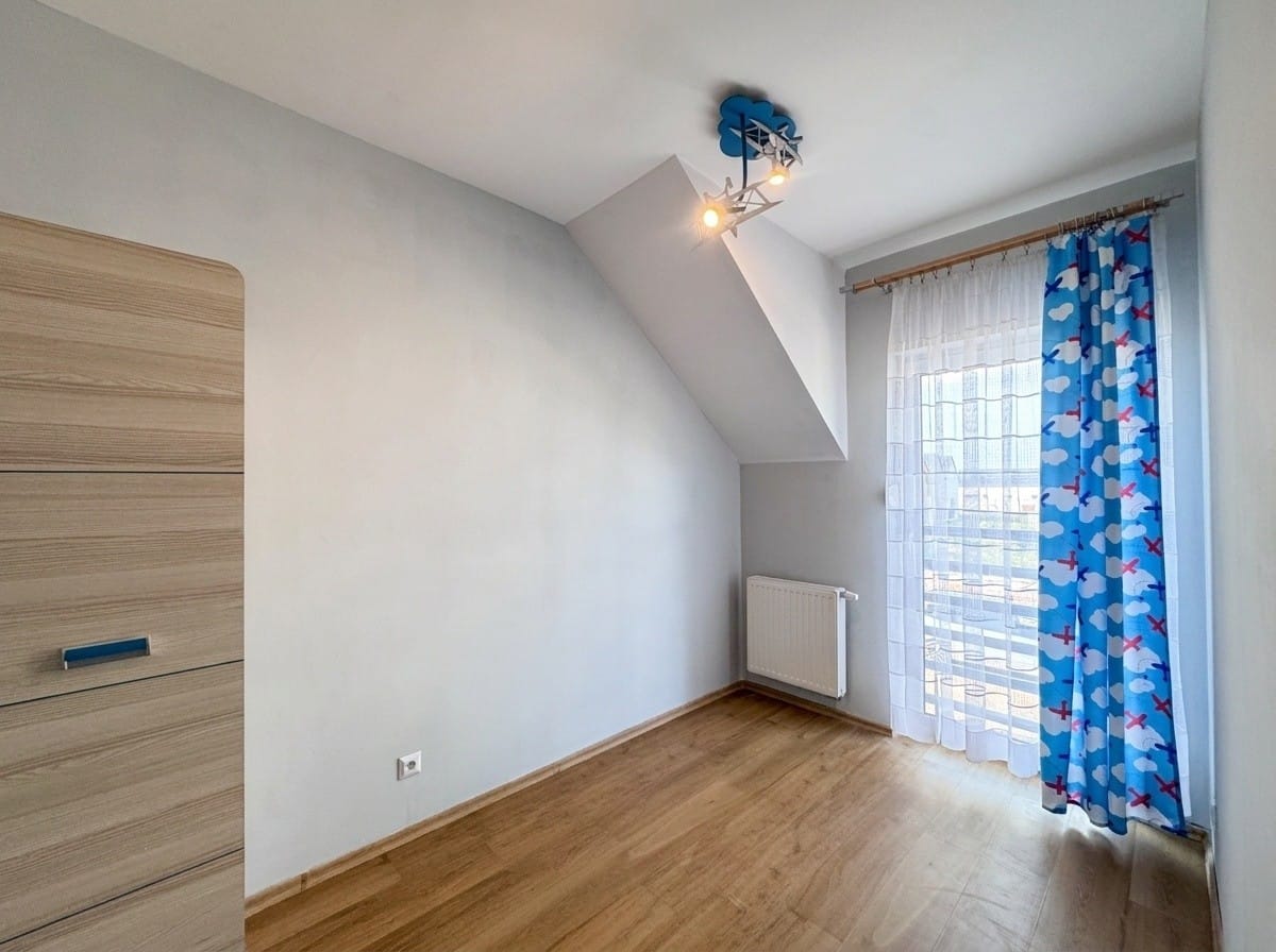 Mieszkanie 5 pokojowe na Sprzedaż