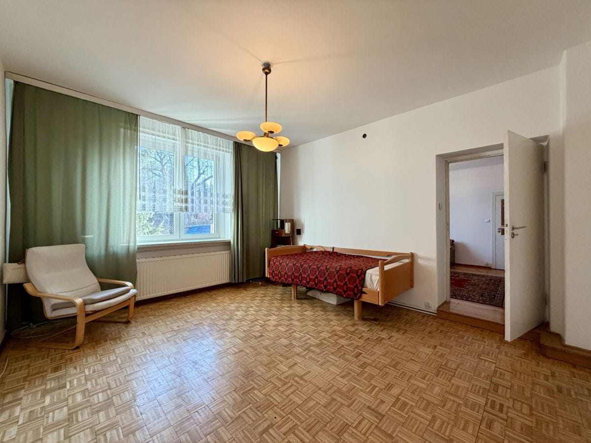 Mieszkanie 4 pokojowe na Sprzedaż