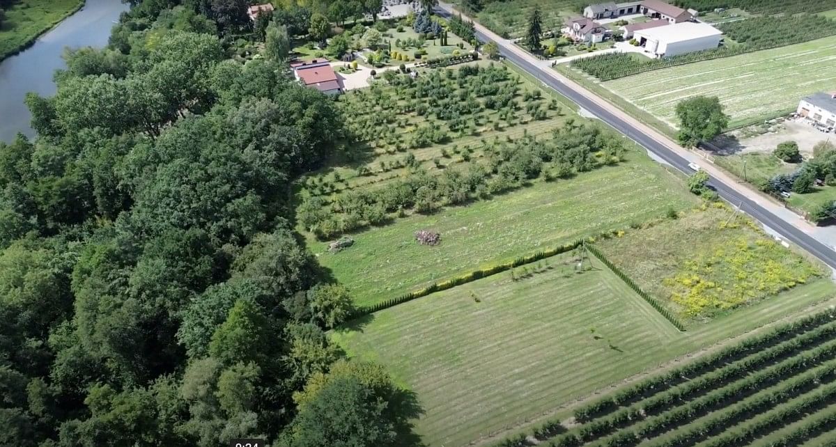 Działka  pokojowe na Sprzedaż