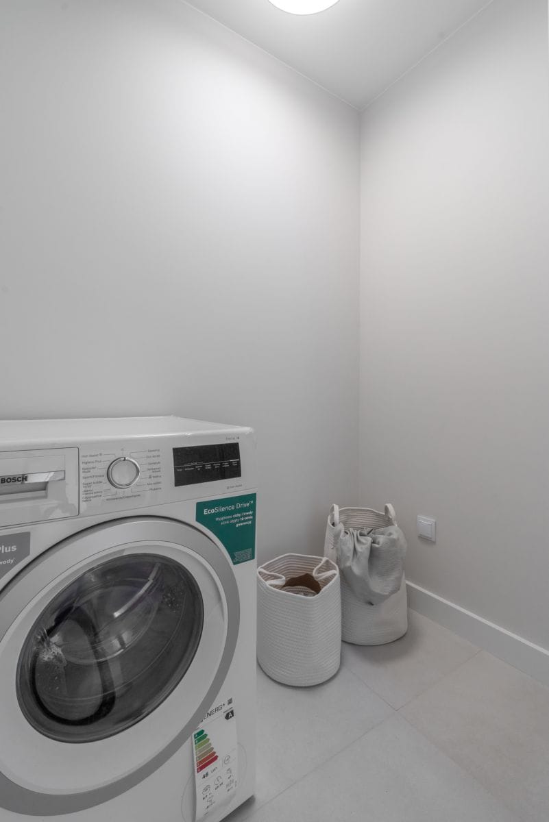 Mieszkanie 4 pokojowe na Sprzedaż