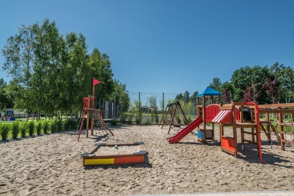 Dom 5 pokojowe na Sprzedaż