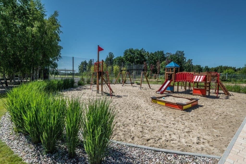 Dom 5 pokojowe na Sprzedaż