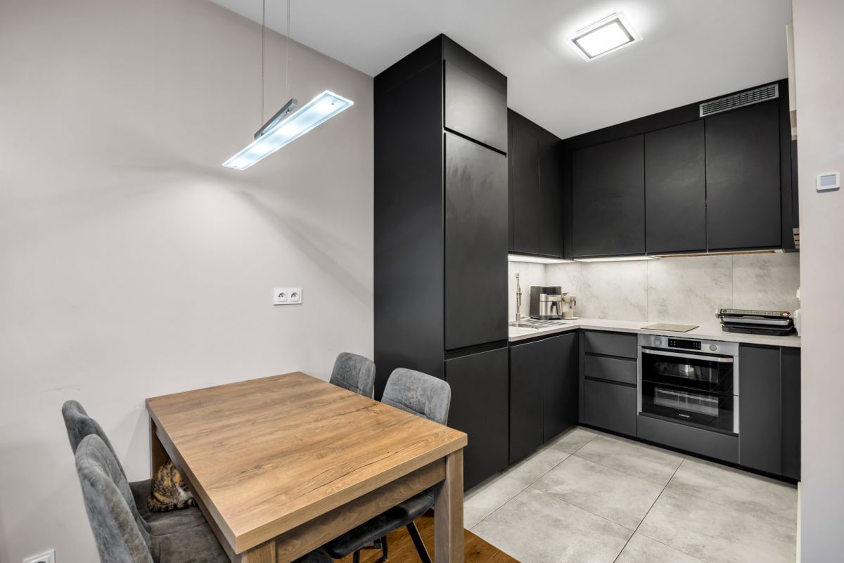 Mieszkanie 3 pokojowe na Sprzedaż