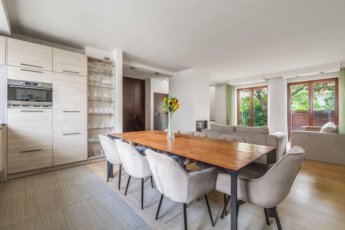 Dom 4 pokojowe na Sprzedaż